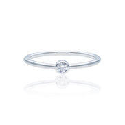 NUTANA - The Unusual Solitaire Ring